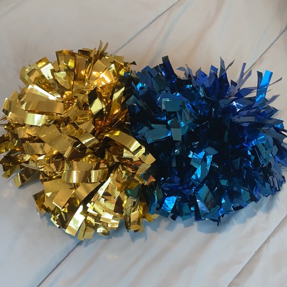 Cheerleading Pom poms - Picture 4 of 4